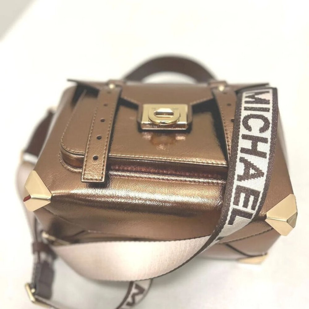 ☕️ Michael Kors Mocha Manhattan Medium Satchel: Embrace Luxury in Every Detail💼